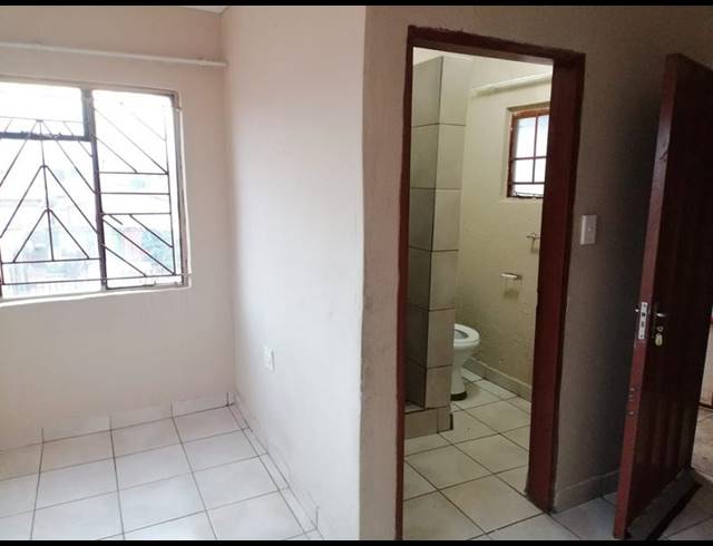 10 BEDROOM HOUSE FOR SALE IN SOSHANGUVE INDUSTRIAL